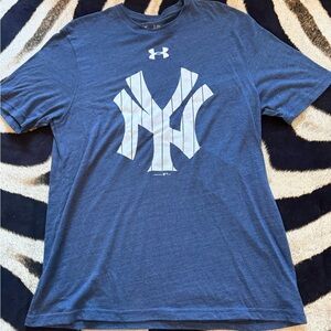 Under Armour NY Yankees Graphic Short Sleeve Tee